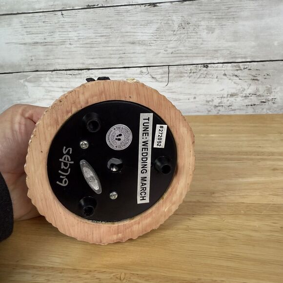 Boyds Collection Yesterdays’ Child WEDDING MARCH Music Box 272052 - Picture 3 of 5